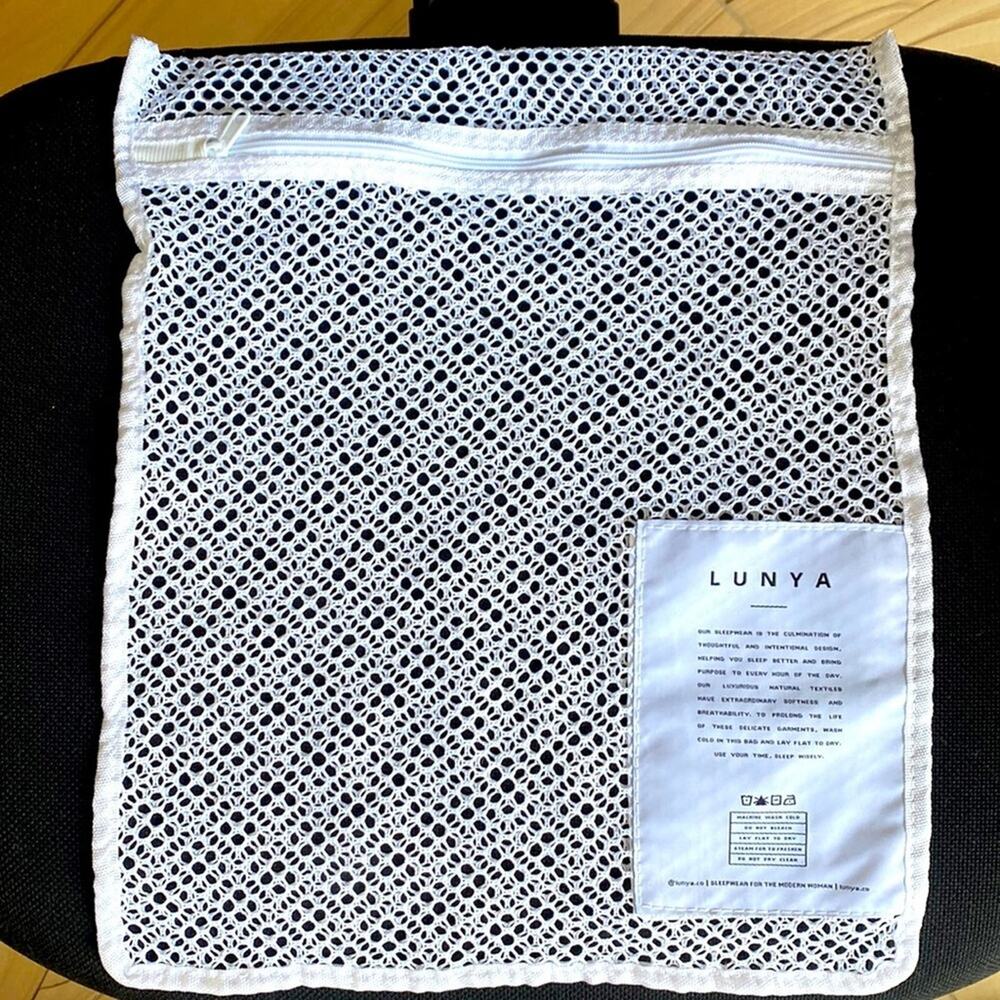 LUNYA Laundry Bag NWOT White